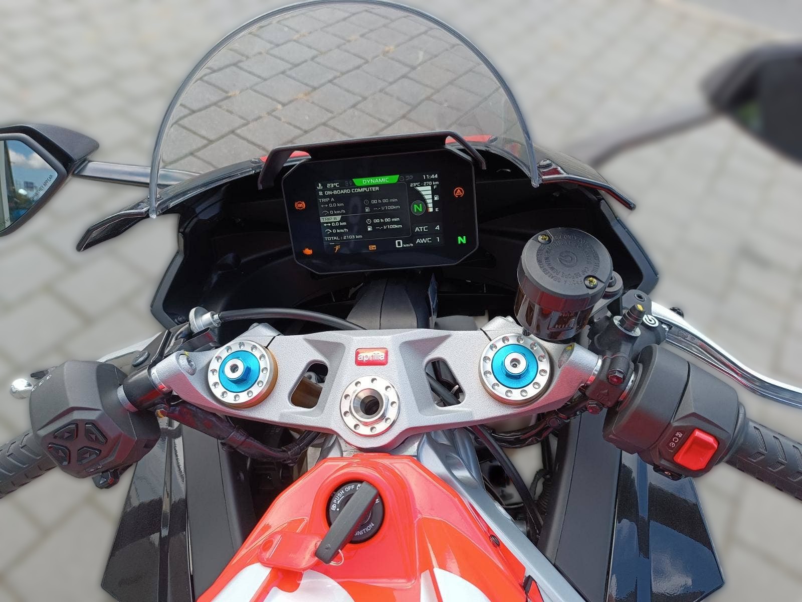 2025 Aprilia RS 660 - 2 103 km - Náhled 10