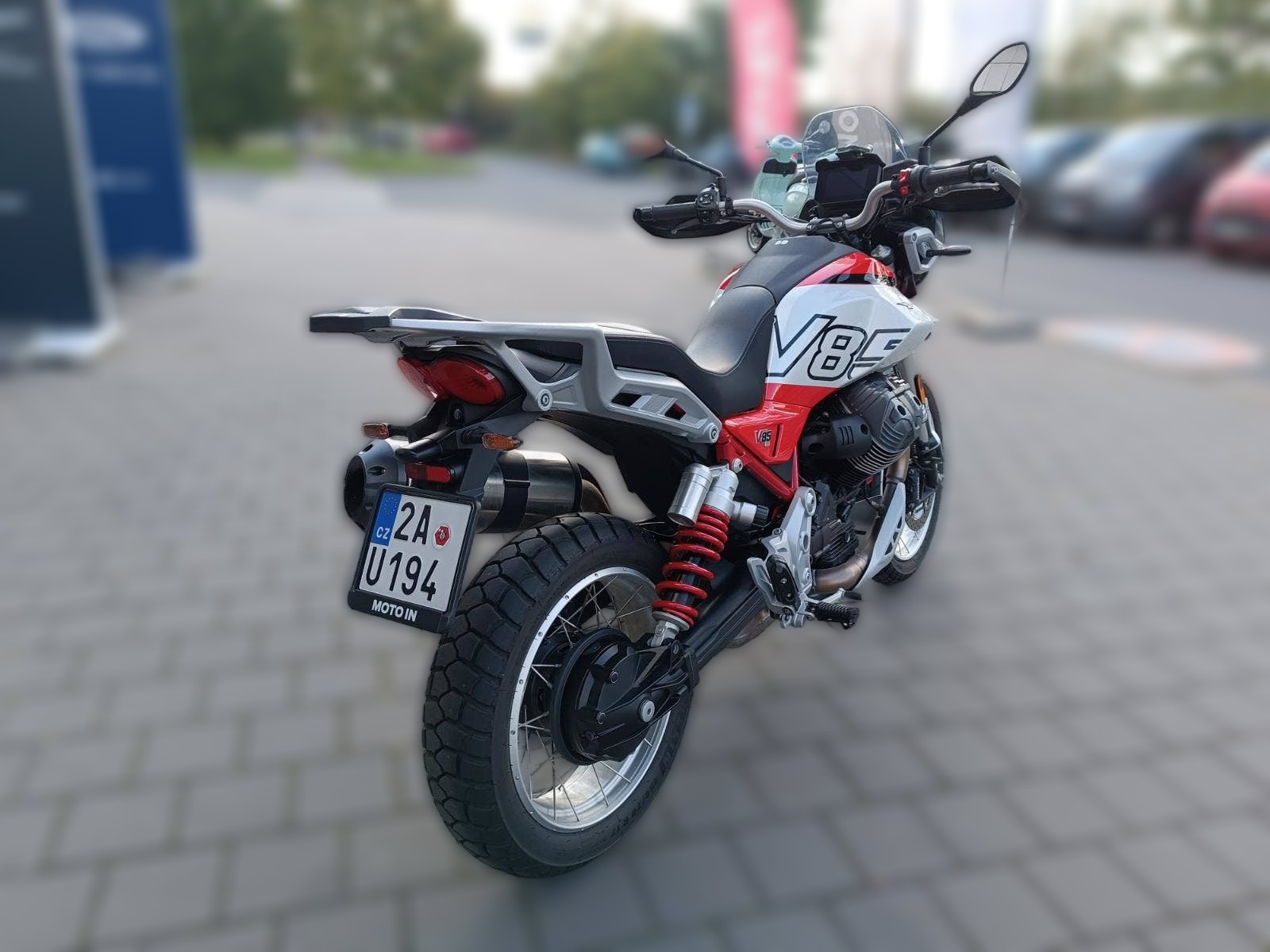 2025 Moto Guzzi V85 TT - 2 696 km