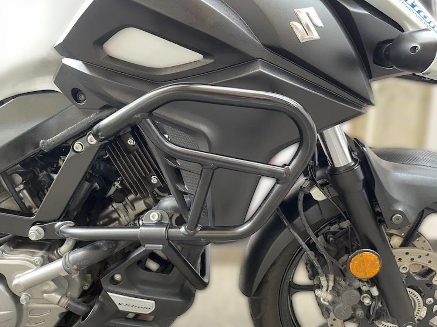 2023 Suzuki DL 650 V-Strom - 12 022 km - Náhled 16