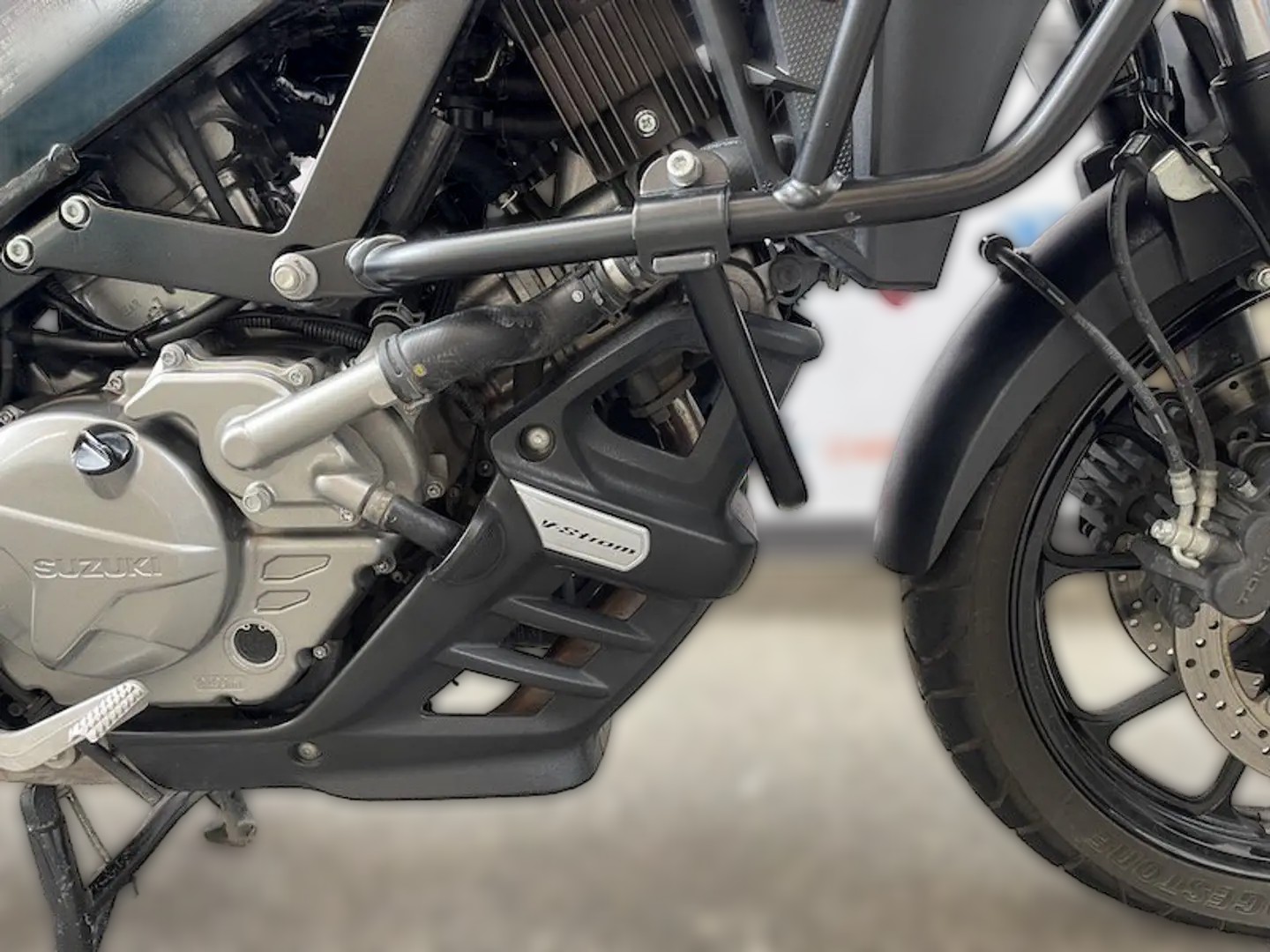2023 Suzuki DL 650 V-Strom - 12 022 km - Náhled 24