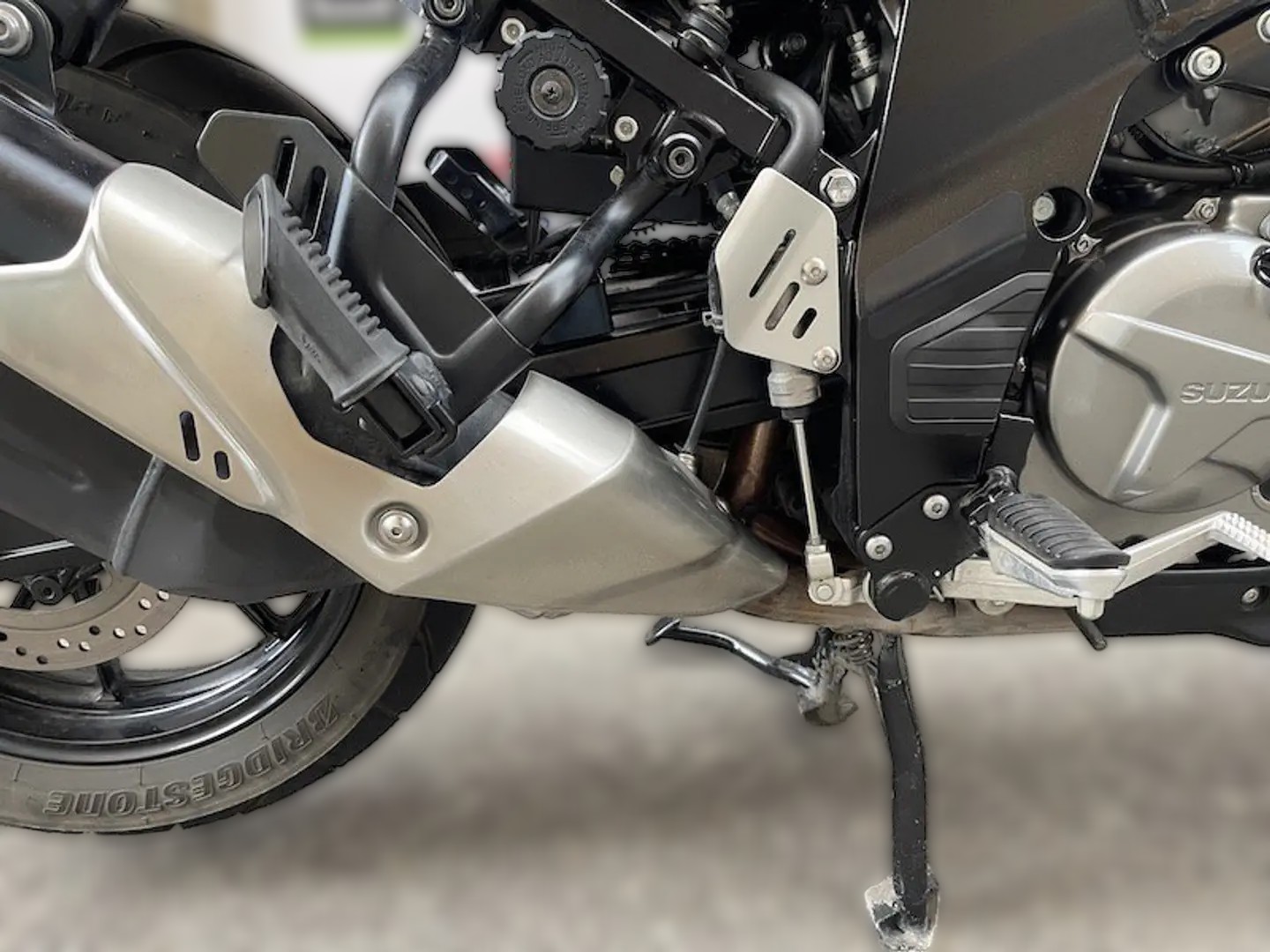 2023 Suzuki DL 650 V-Strom - 12 022 km - Náhled 26