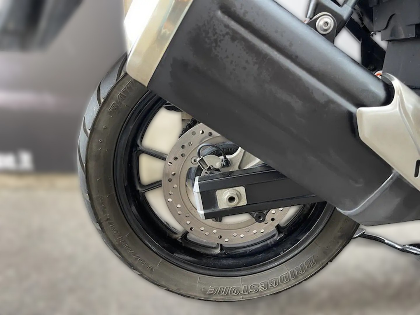 2023 Suzuki DL 650 V-Strom - 12 022 km - Náhled 30