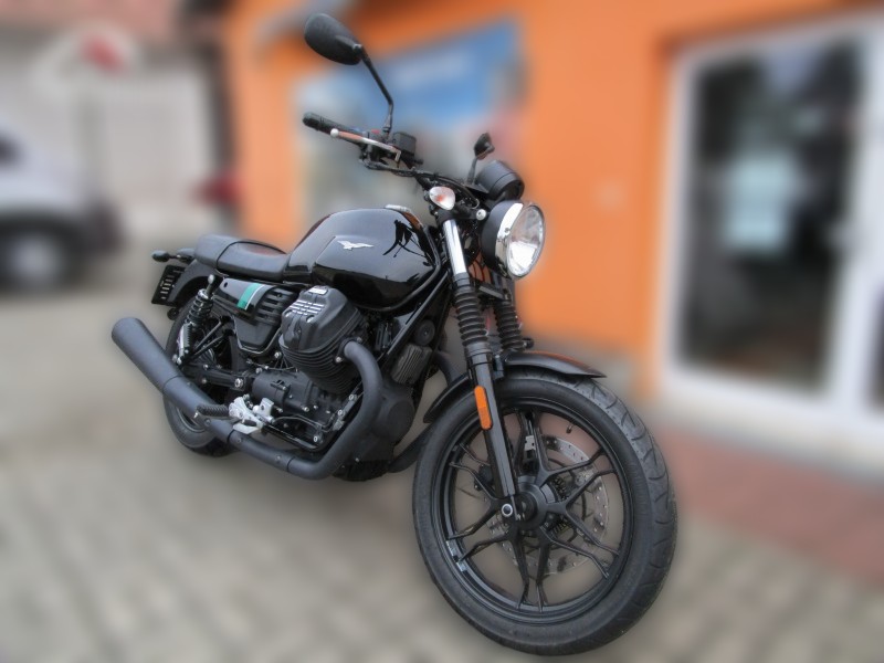2017 Moto Guzzi V7 - 6 900 km - Náhled 19