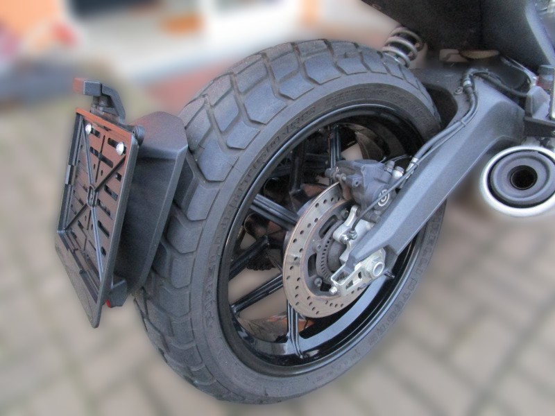 2016 Ducati Scrambler - 11 160 km - Náhled 26
