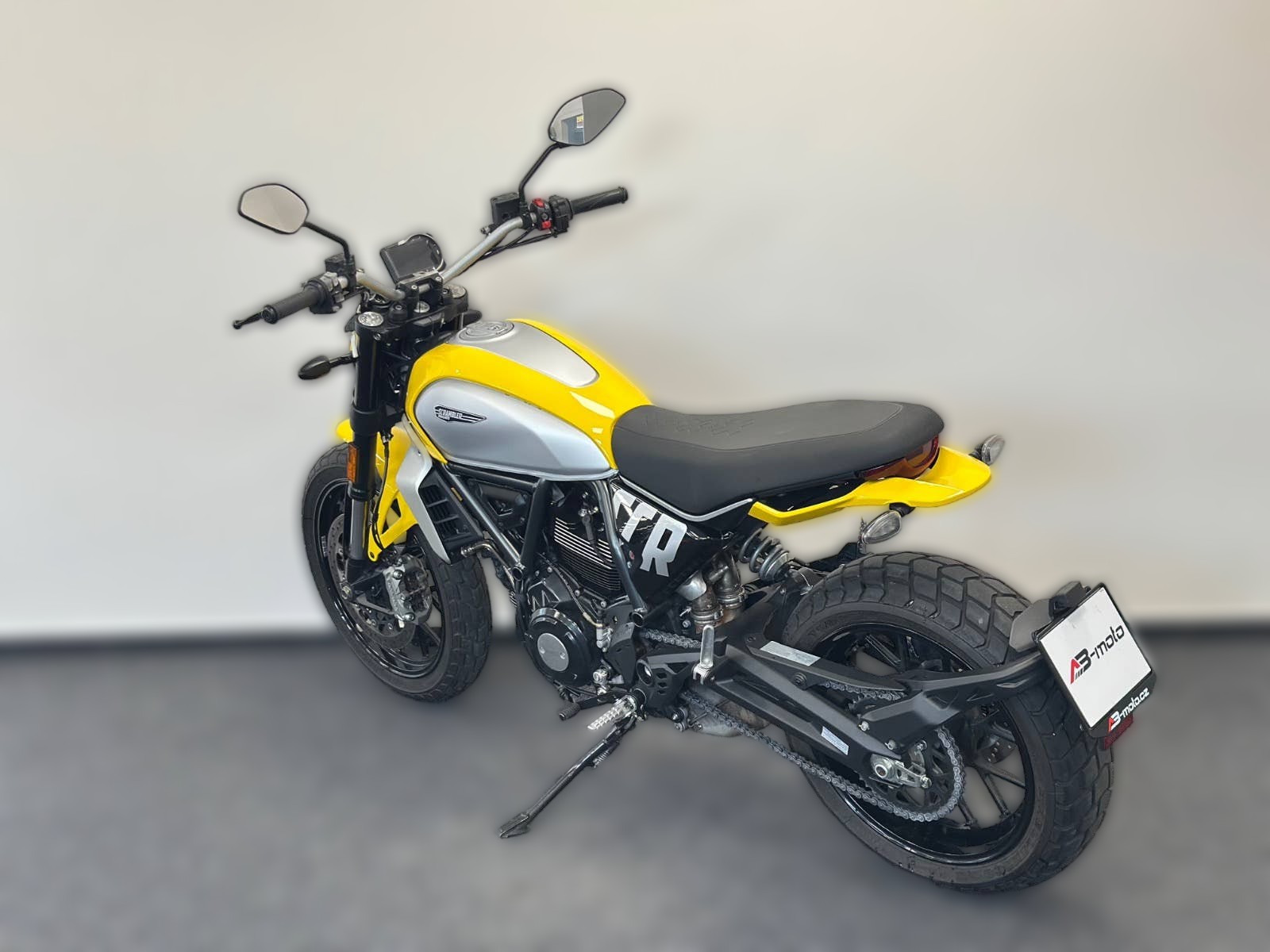2023 Ducati Scrambler - 9 595 km - Náhled 6