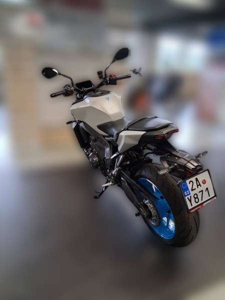 2023 Yamaha MT-09 - 1 160 km - Náhled 13