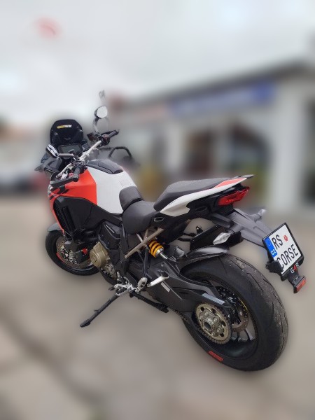 2024 Ducati Multistrada V4 - 11 306 km - Náhled 3