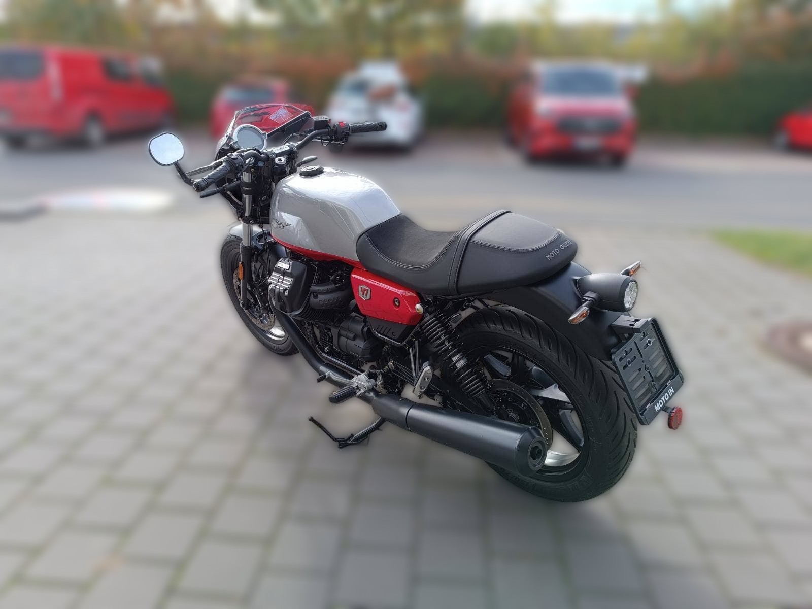 2023 Moto Guzzi V7 - 34 km - Náhled 12