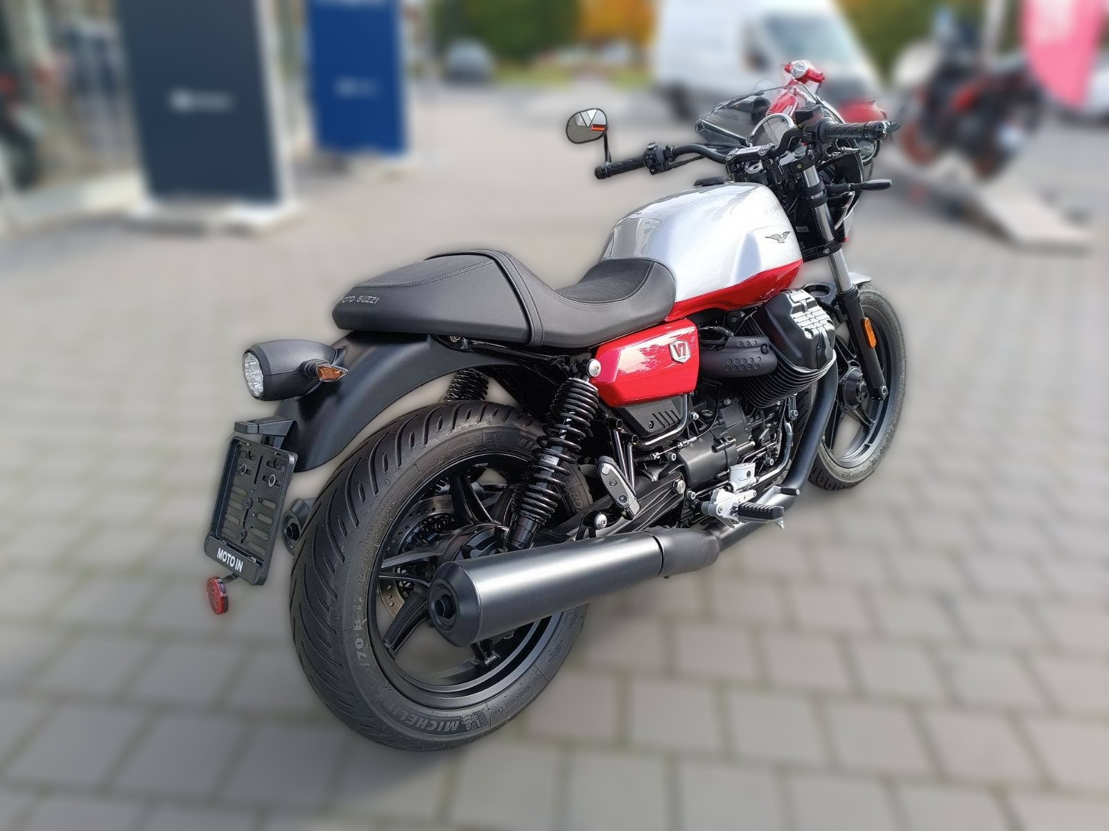 2023 Moto Guzzi V7 - 34 km - Náhled 20