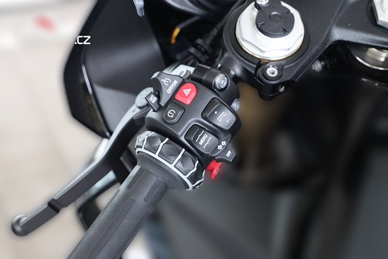 2025 BMW S 1000 RR - 9 500 km - Náhled 8