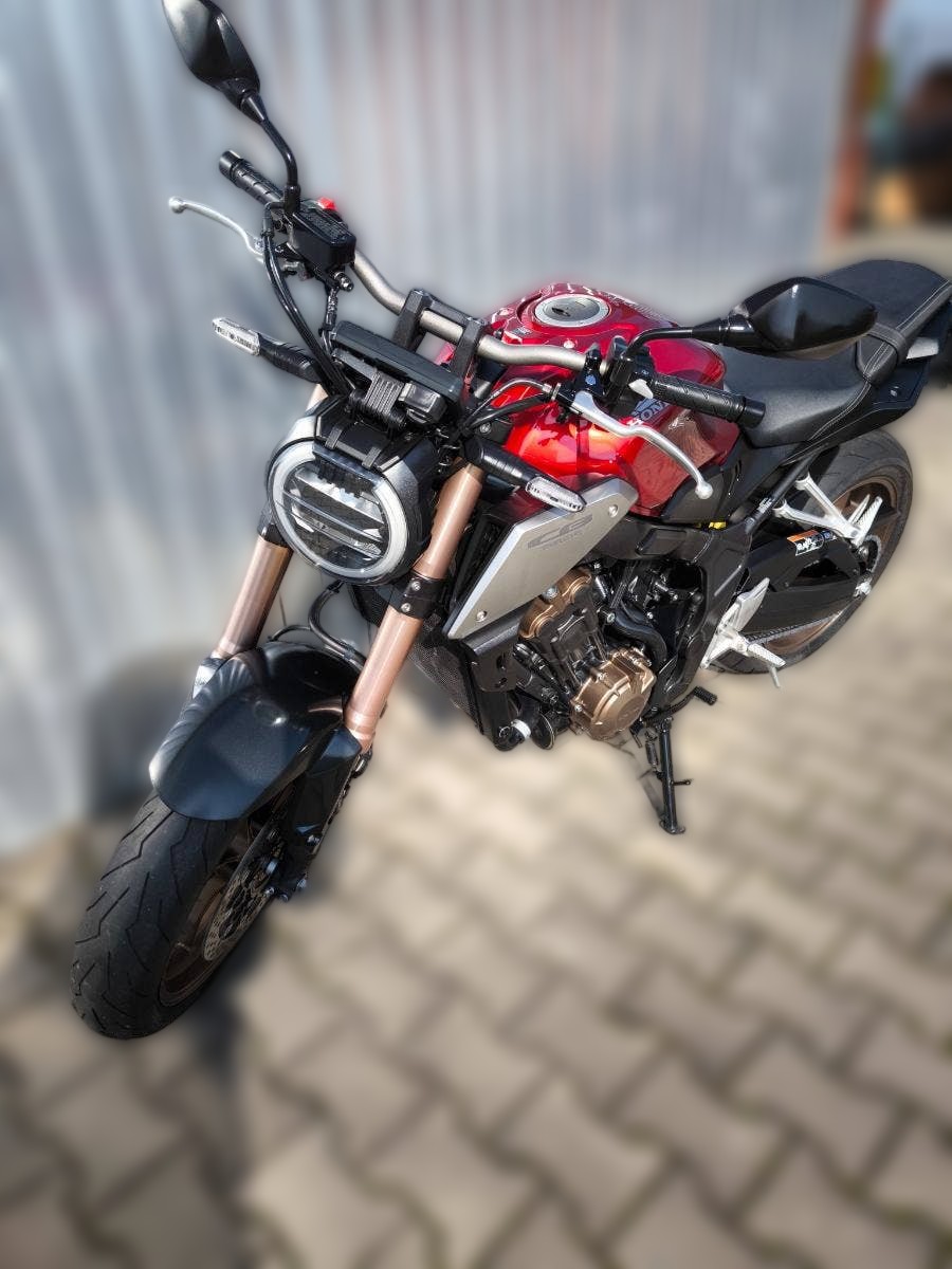 2020 Honda CB 650R - 20 000 km - Náhled 12