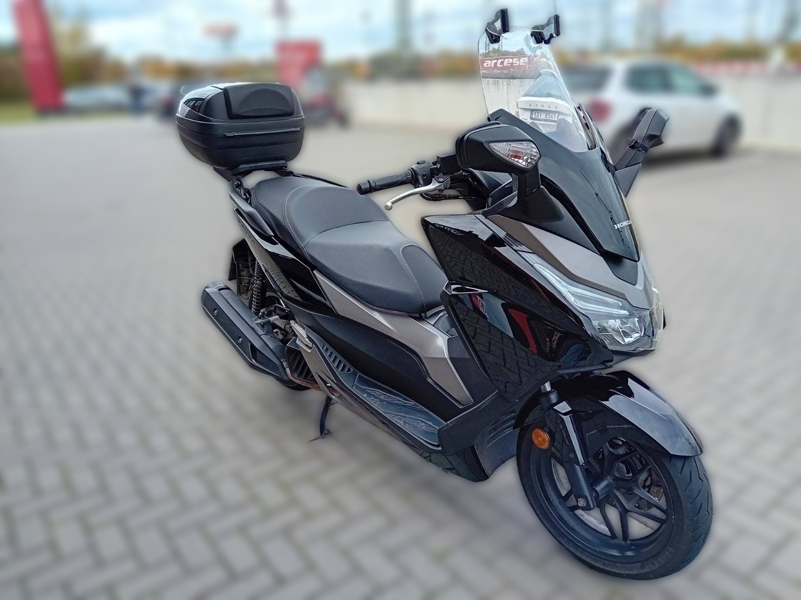 2017 Honda Forza 125 - 38 550 km - Náhled 9