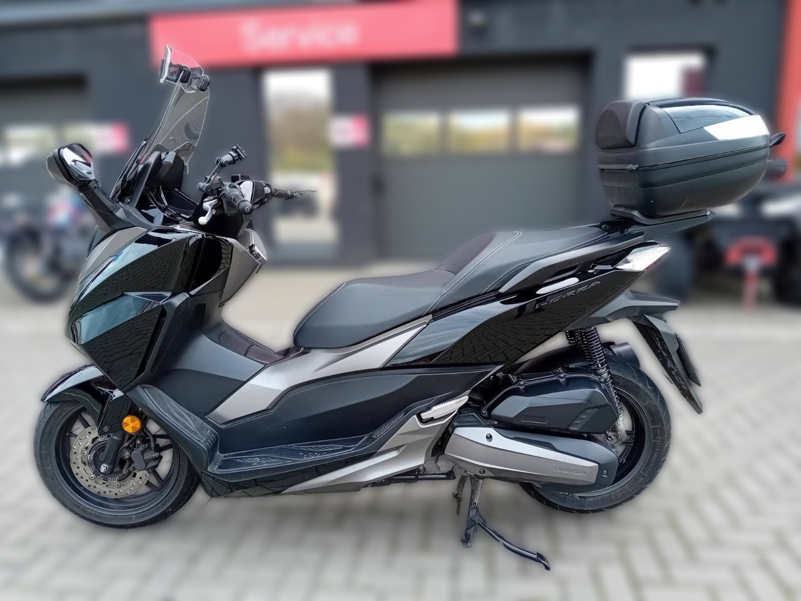 2017 Honda Forza 125 - 38 550 km - Náhled 10