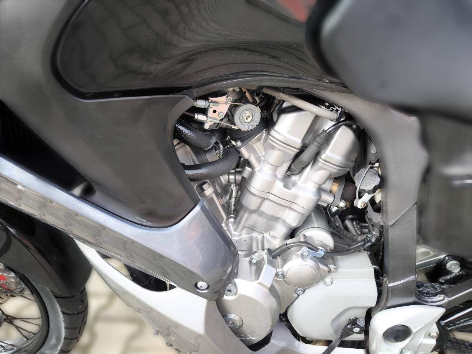 2008 Honda XL 700 V Transalp - 45 000 km - Náhled 17