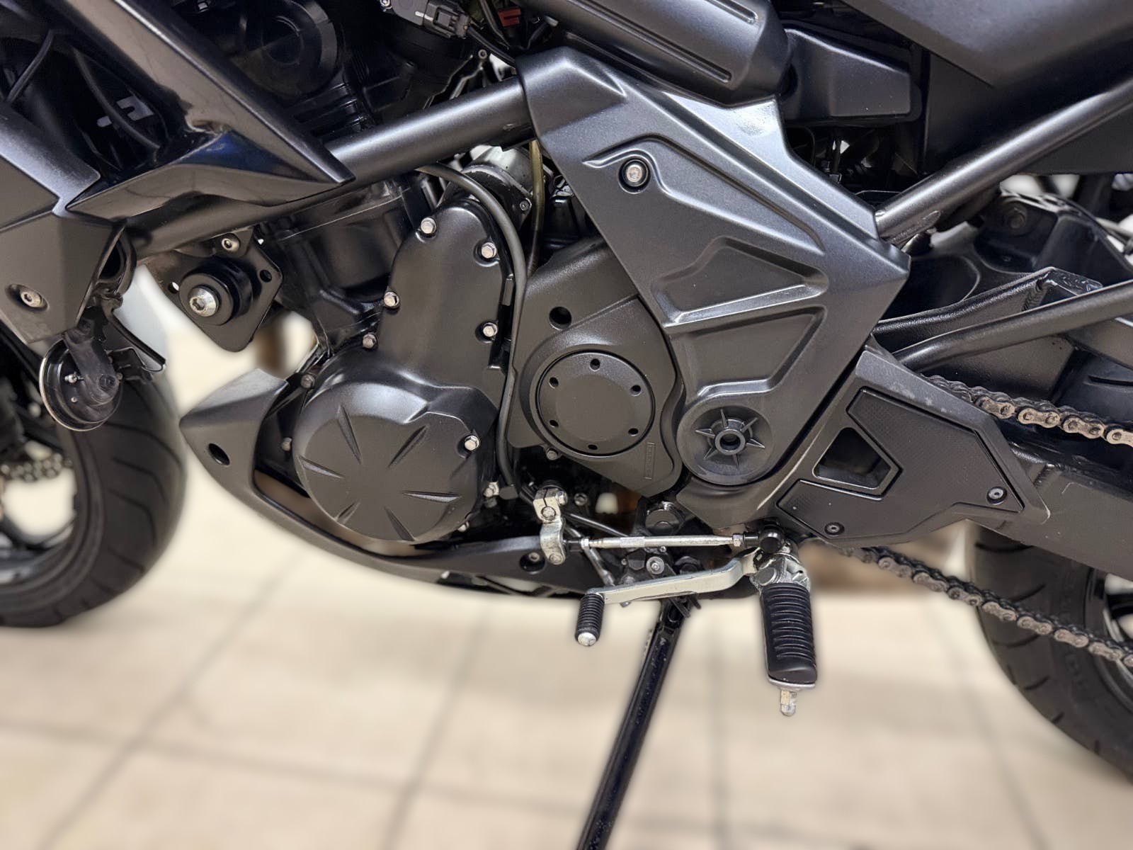 2020 Kawasaki Versys 650 - 62 870 km - Náhled 15