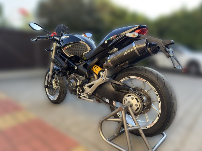 2009 Ducati Monster - 33 809 km
