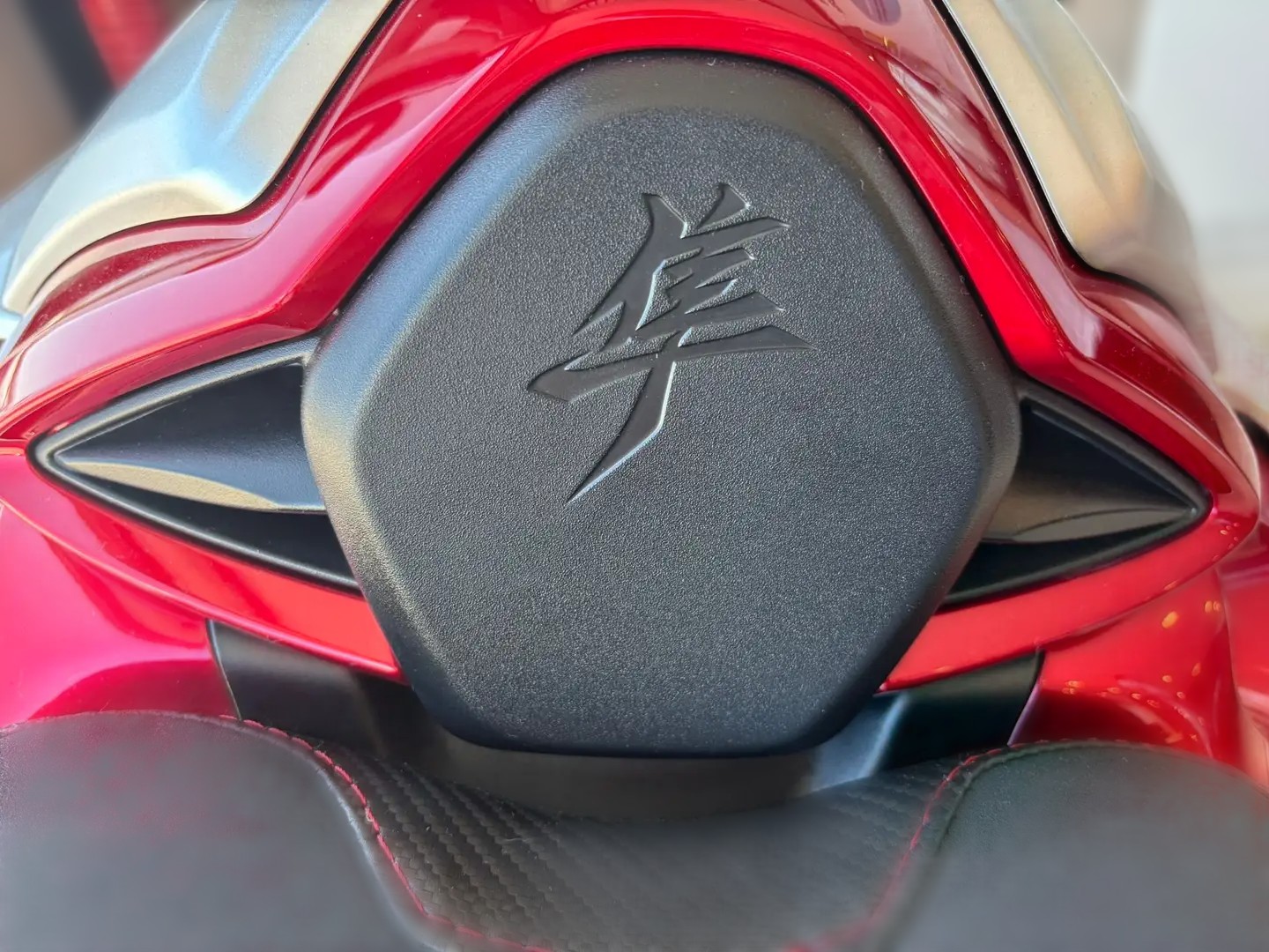 2022 Suzuki Hayabusa - 6 600 km - Náhled 16