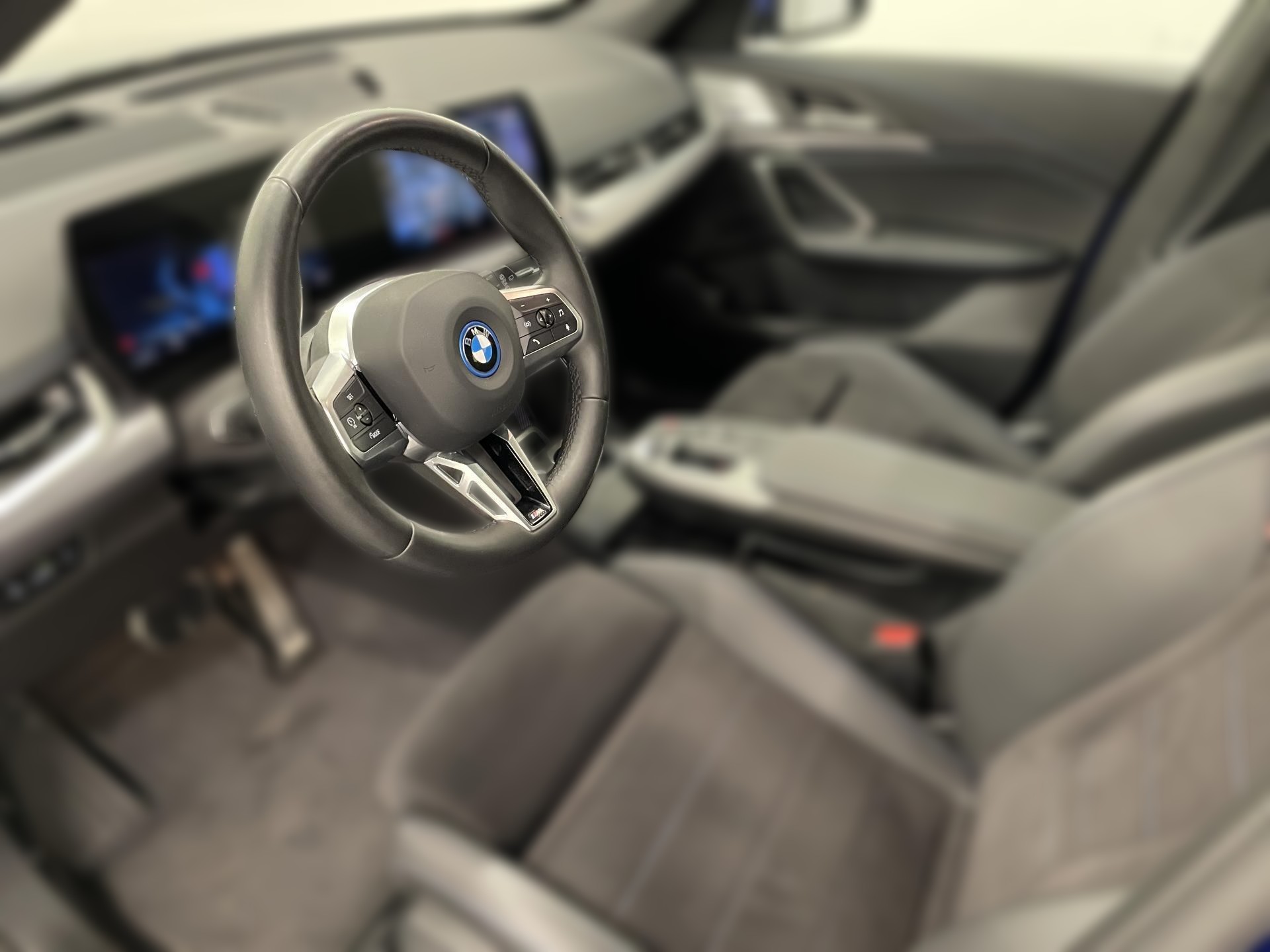 2023 BMW iX1 - 28 350 km