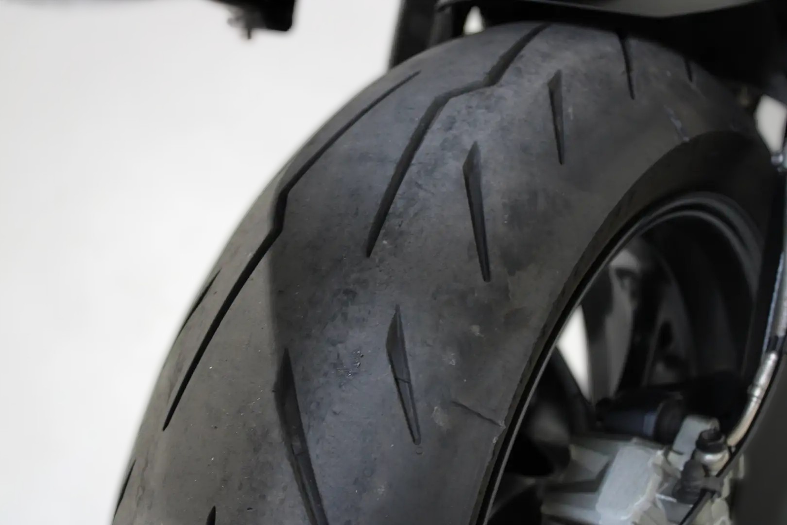 2021 Triumph Street Triple 765 - 22 000 km - Náhled 20