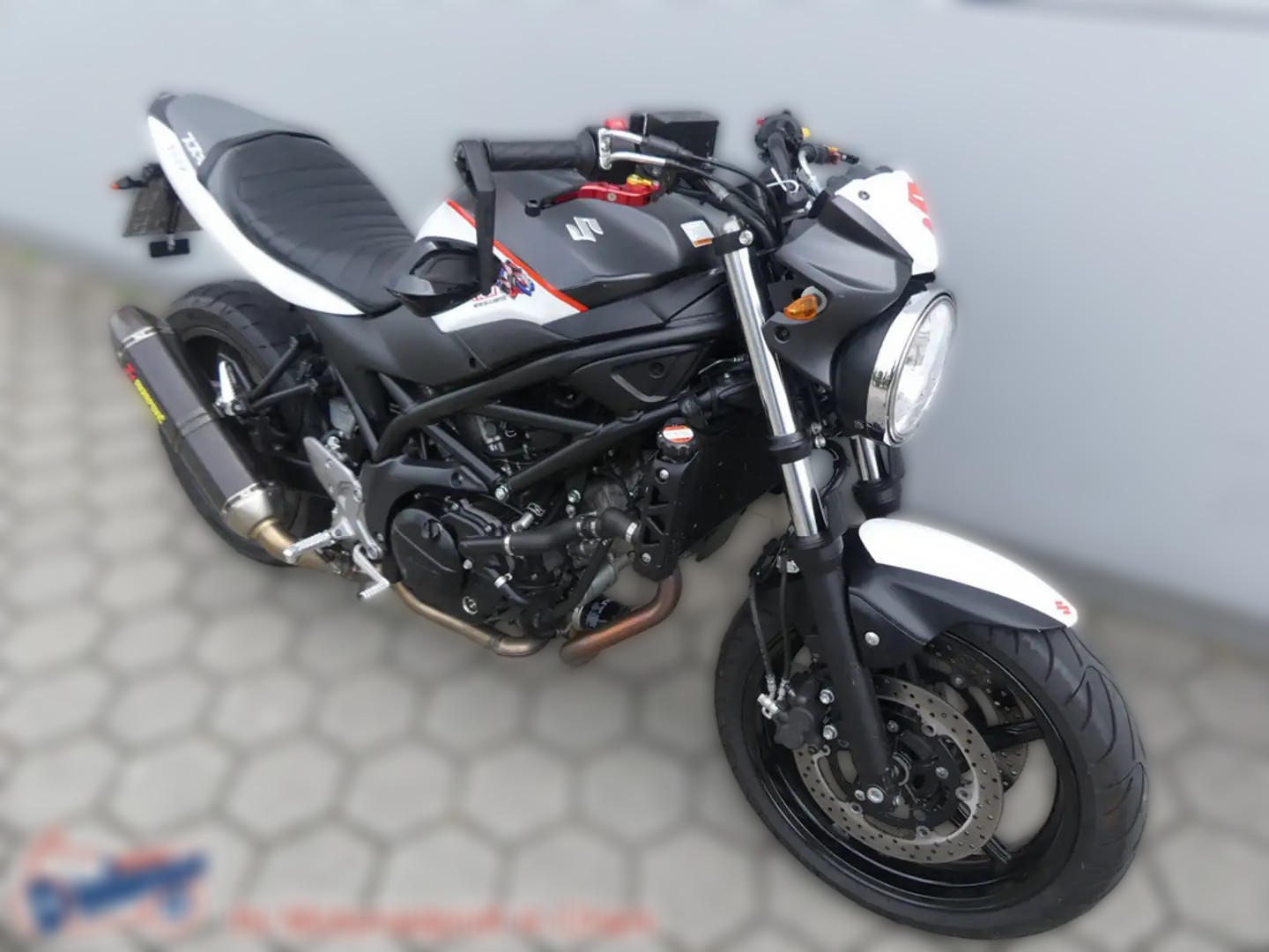 2016 Suzuki SV650 - 14 530 km - Náhled 28
