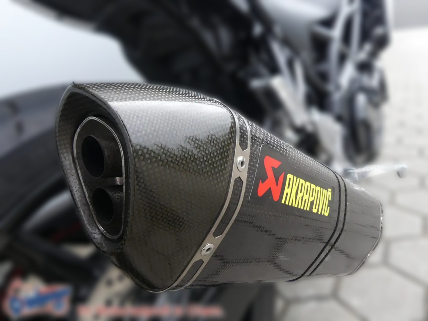 2016 Suzuki SV650 - 14 530 km - Náhled 30