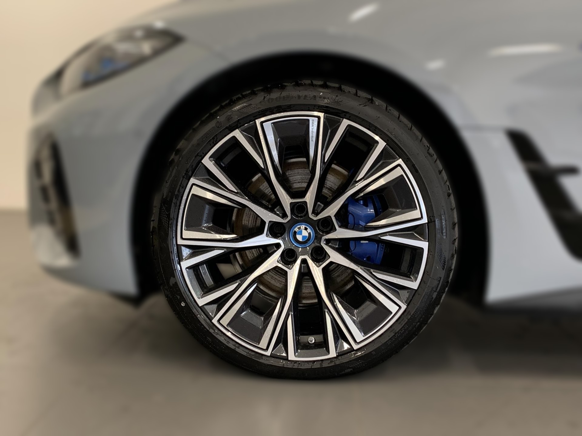 2023 BMW i4 - 31 804 km