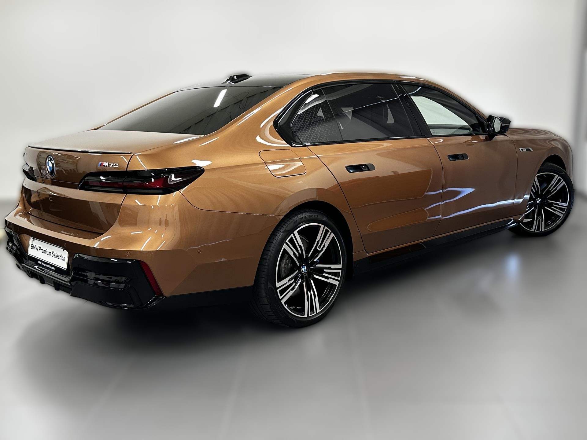 2024 BMW i7 M70 xDrive Sedan - 18 363 km