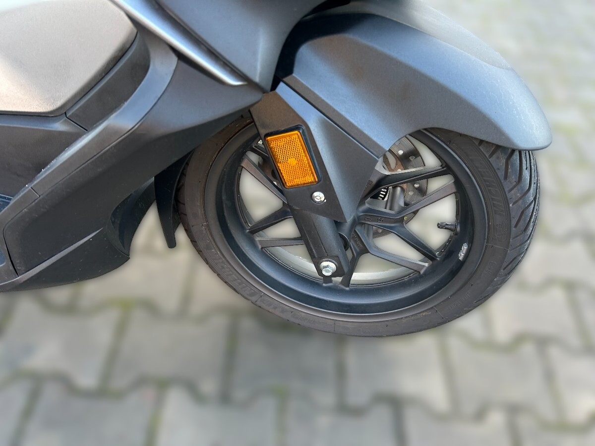 2019 Honda Forza 300 - 25 000 km - Náhled 13