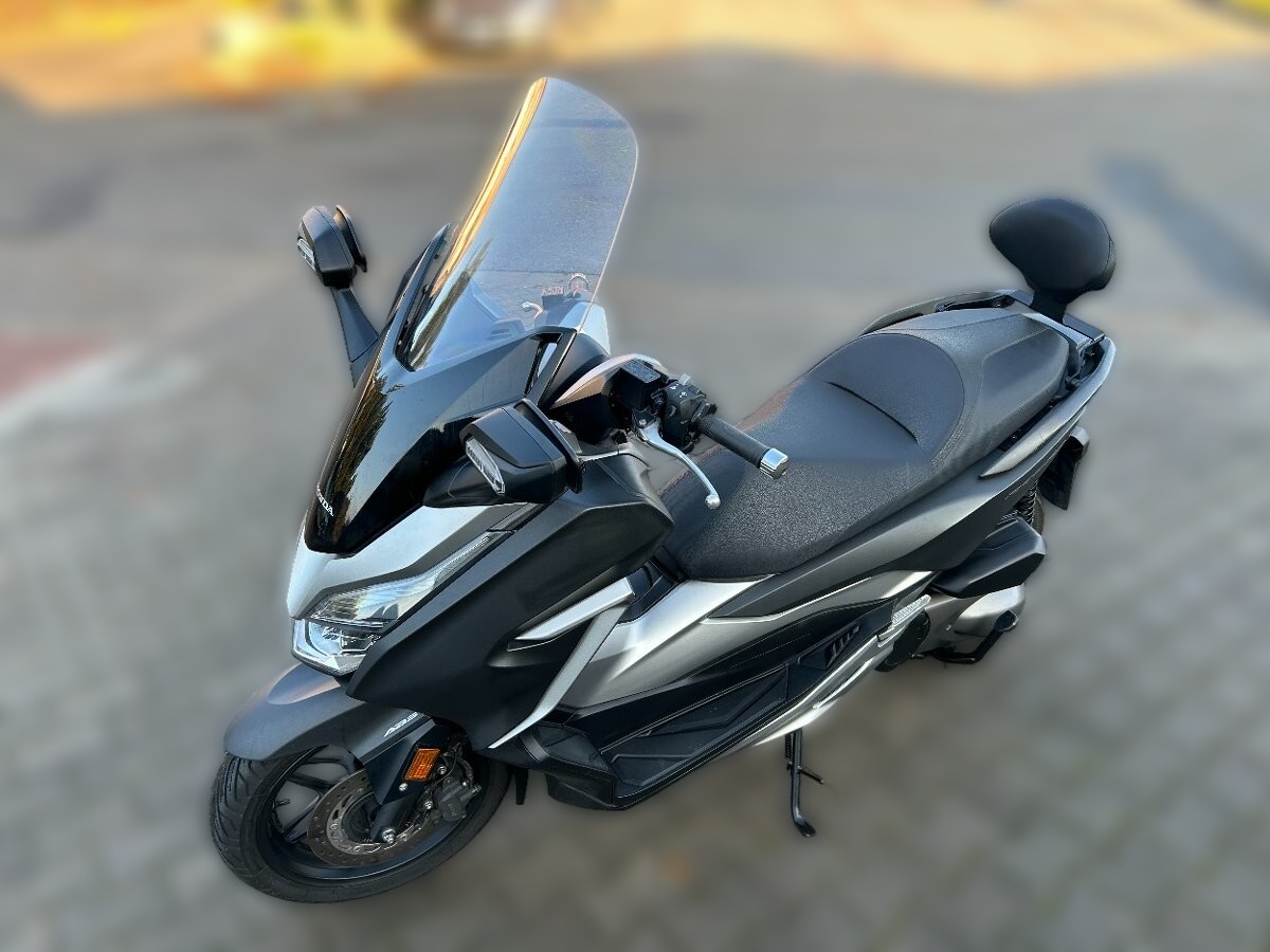 2019 Honda Forza 300 - 25 000 km - Náhled 24