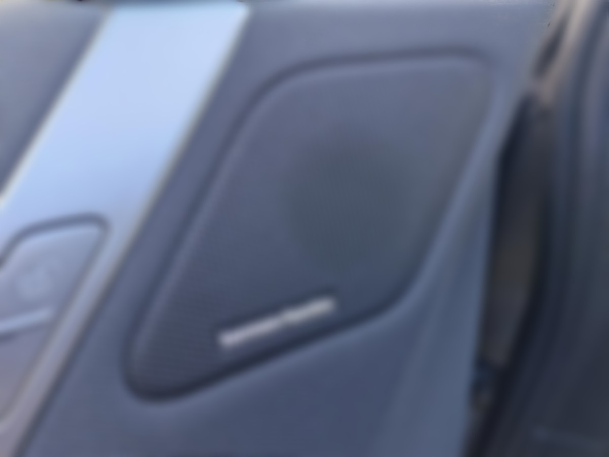 2025 BMW iX - 3 000 km