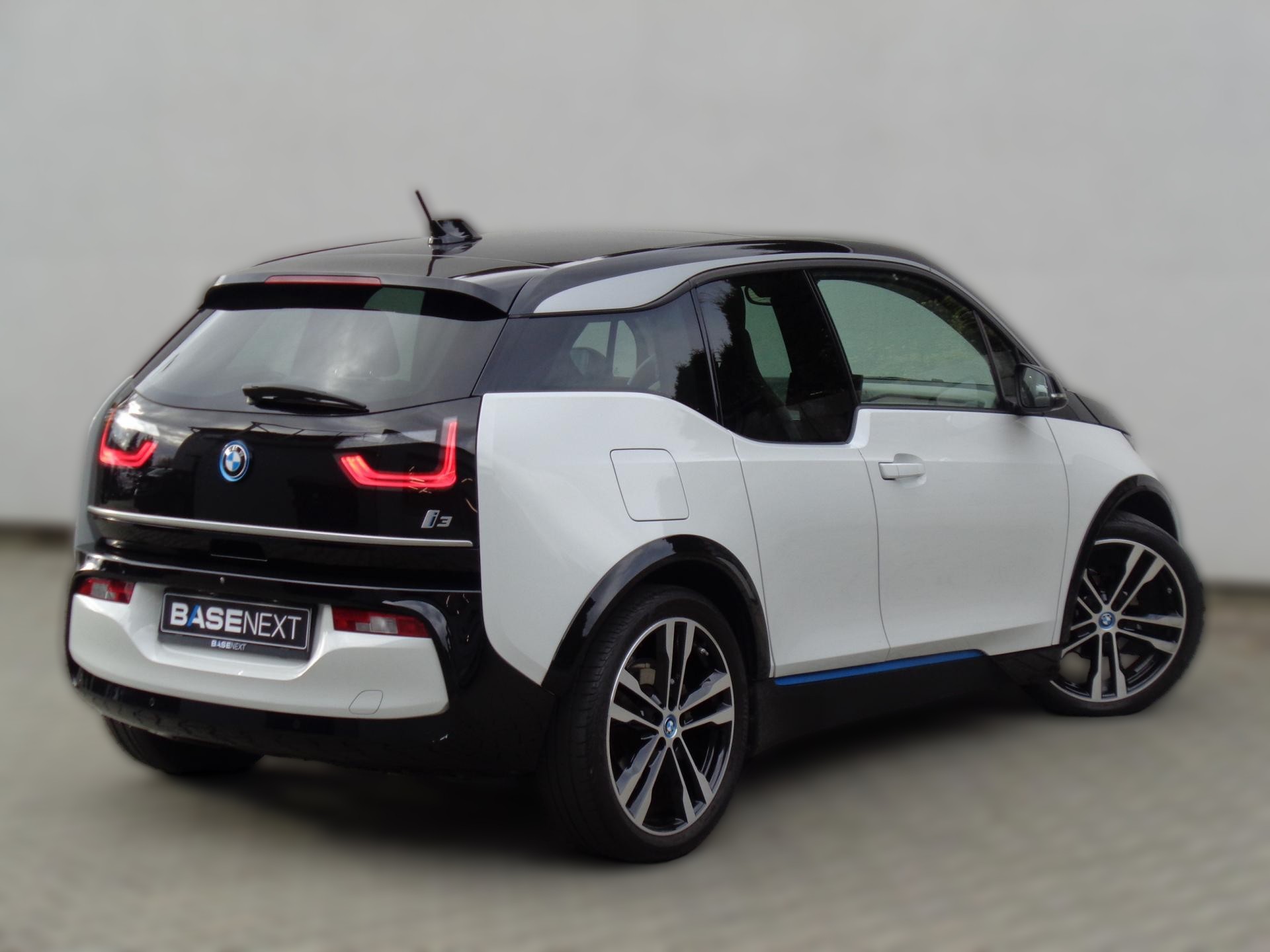 2021 BMW i3 - 24 795 km