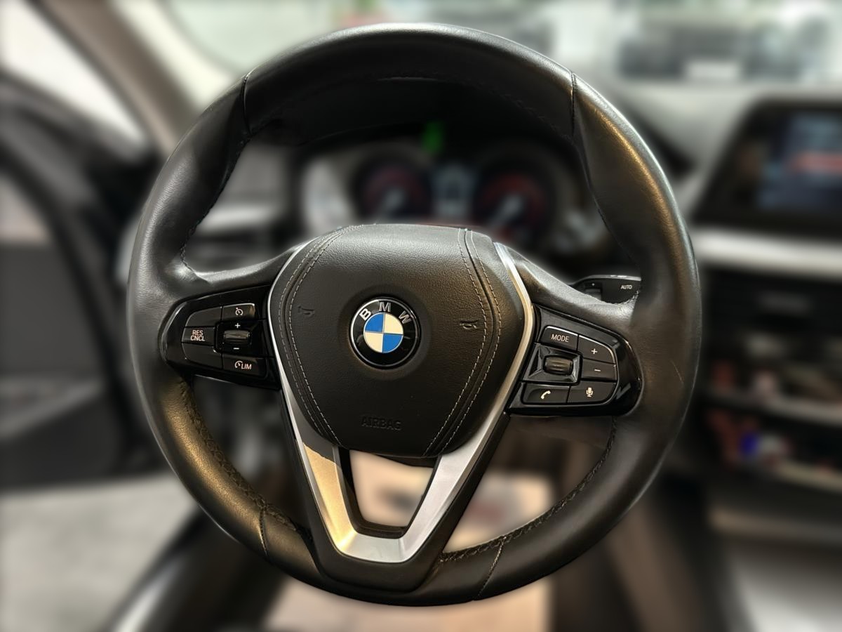 2019 BMW Řada 5 - 52 673 km