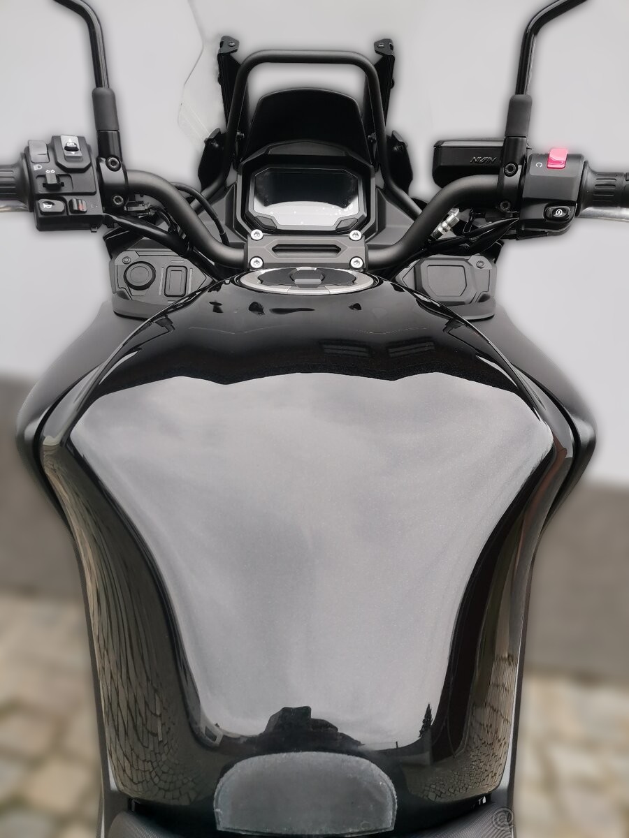 2022 Kawasaki Versys 650 - 12 000 km - Náhled 2