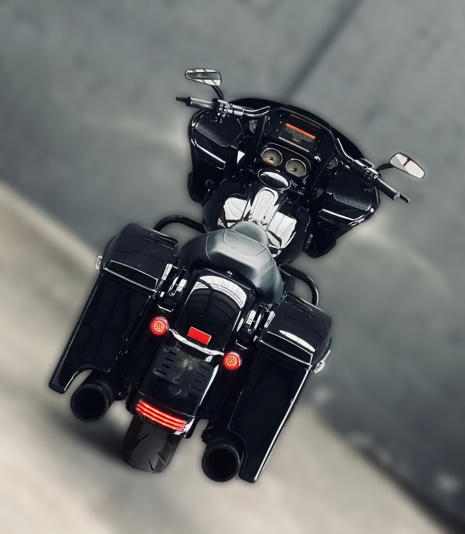 2021 Harley-Davidson Touring - 17 800 km - Náhled 22