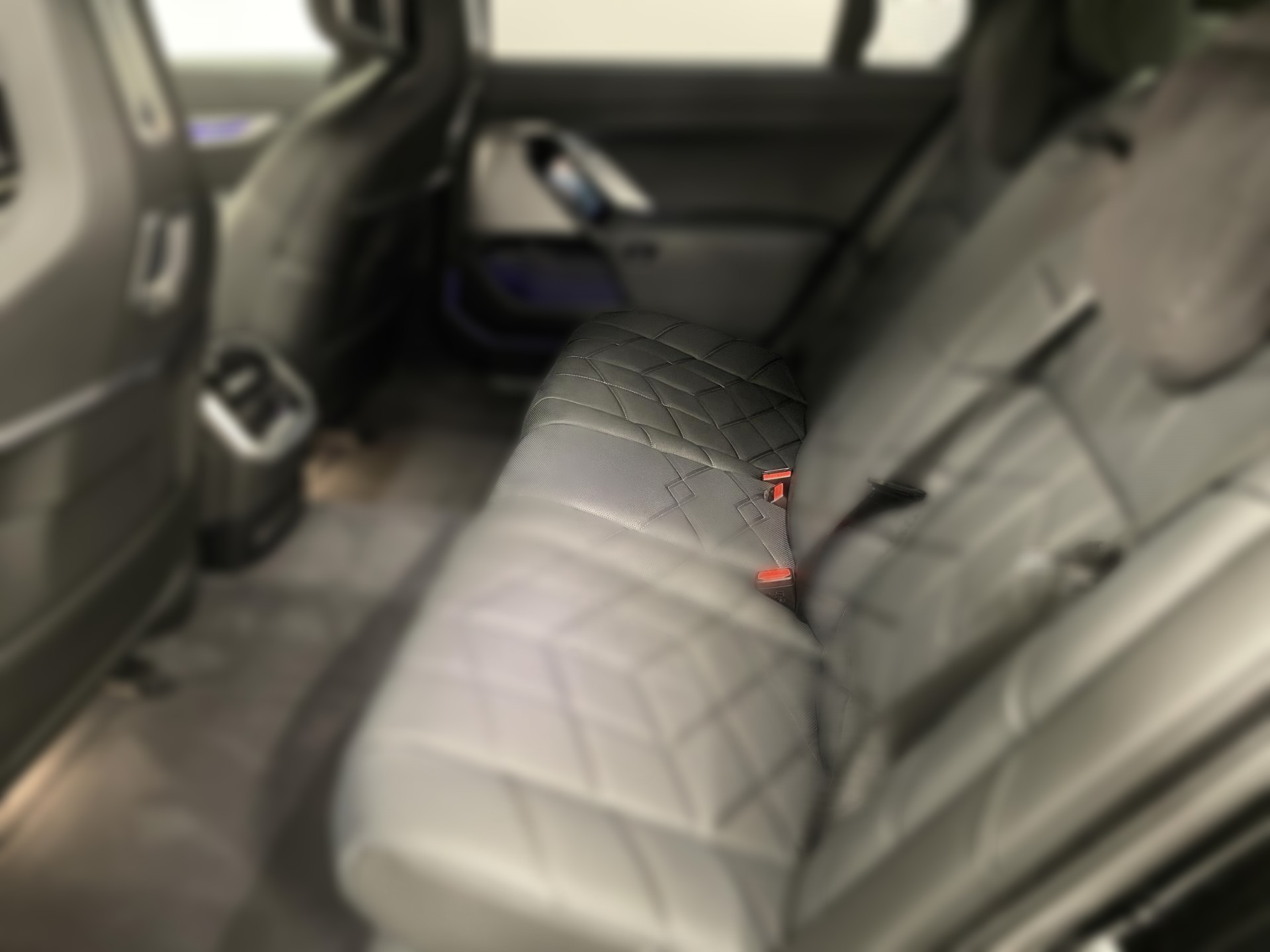 2023 BMW i7 - 14 890 km
