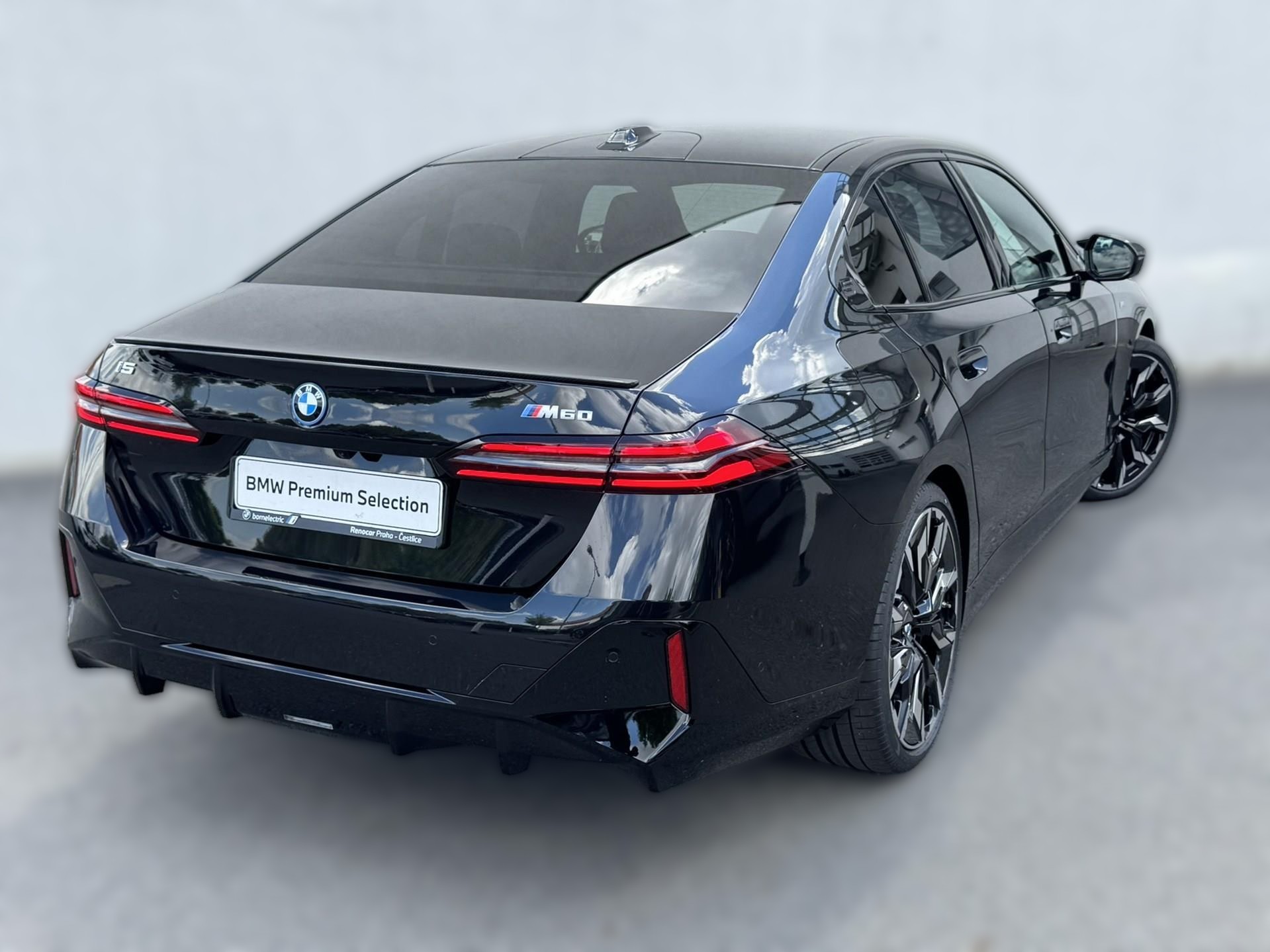 2023 BMW i5 - 1 000 km