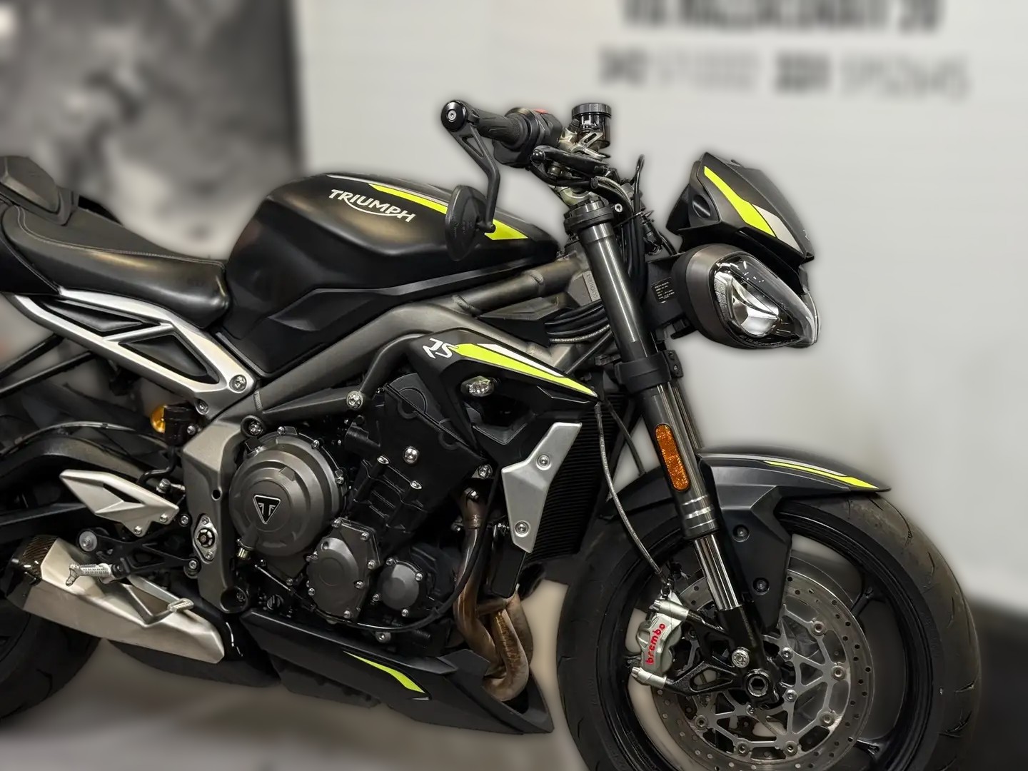 2020 Triumph Street Triple 765 - 34 400 km - Náhled 5