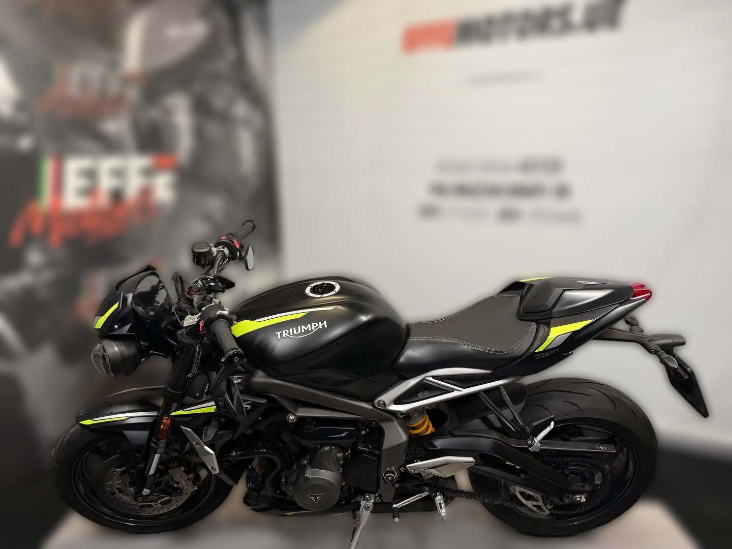 2020 Triumph Street Triple 765 - 34 400 km - Náhled 11