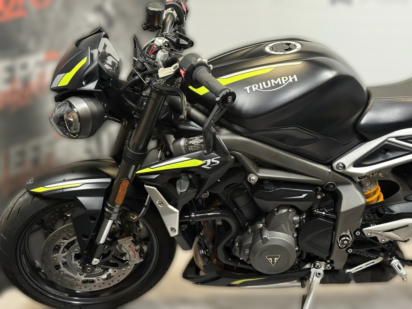 2020 Triumph Street Triple 765 - 34 400 km - Náhled 14