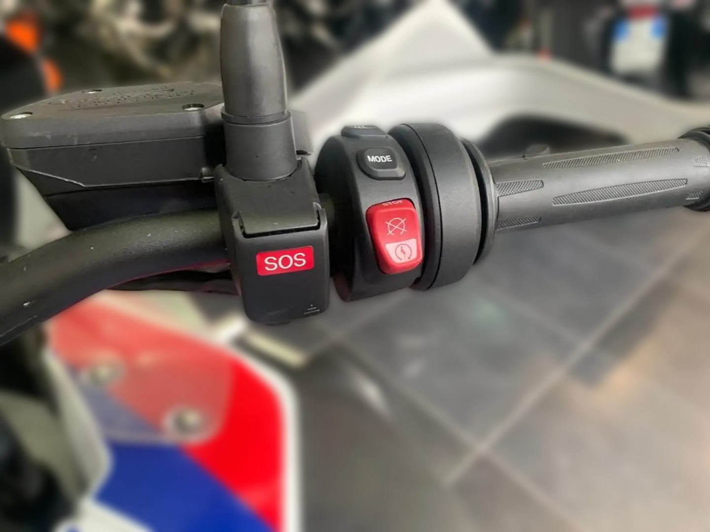 2022 BMW R 1250 GS Adventure - 11 847 km - Náhled 10