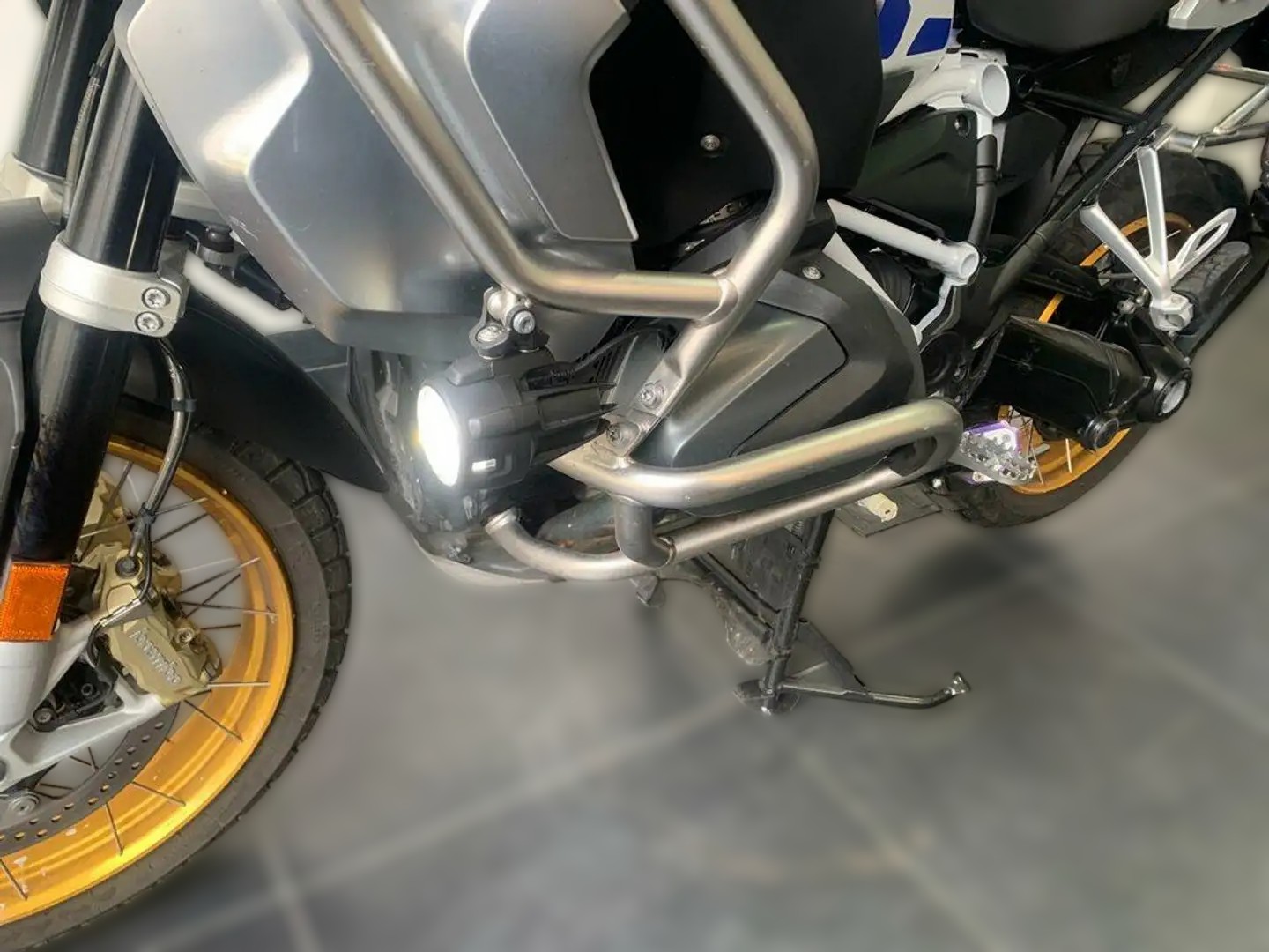 2022 BMW R 1250 GS Adventure - 11 847 km - Náhled 29
