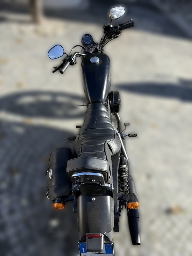 2017 Harley-Davidson Sportster 883 - 1 685 km - Náhled 11