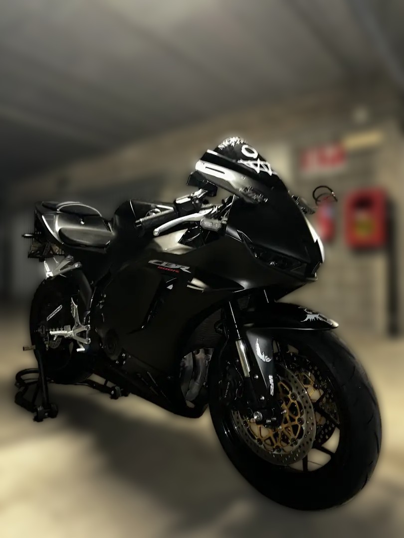 2024 Honda CBR 600 RR - 13 000 km - Náhled 2