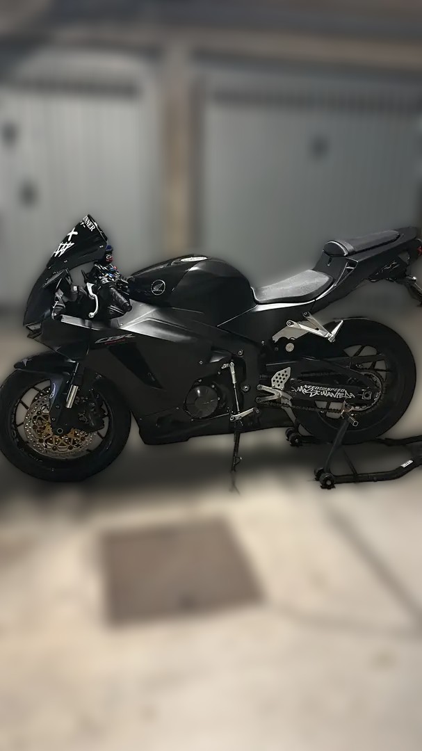 2024 Honda CBR 600 RR - 13 000 km - Náhled 7