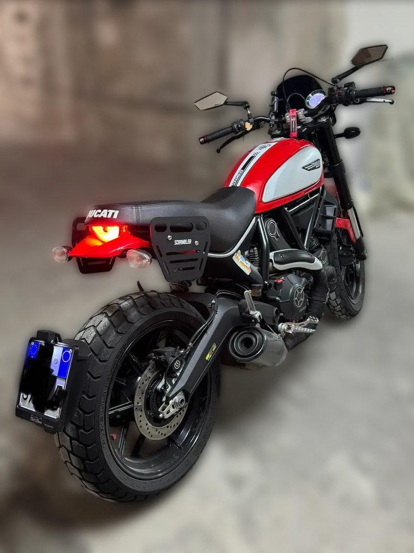 2018 Ducati Scrambler - 15 000 km - Fotka 1