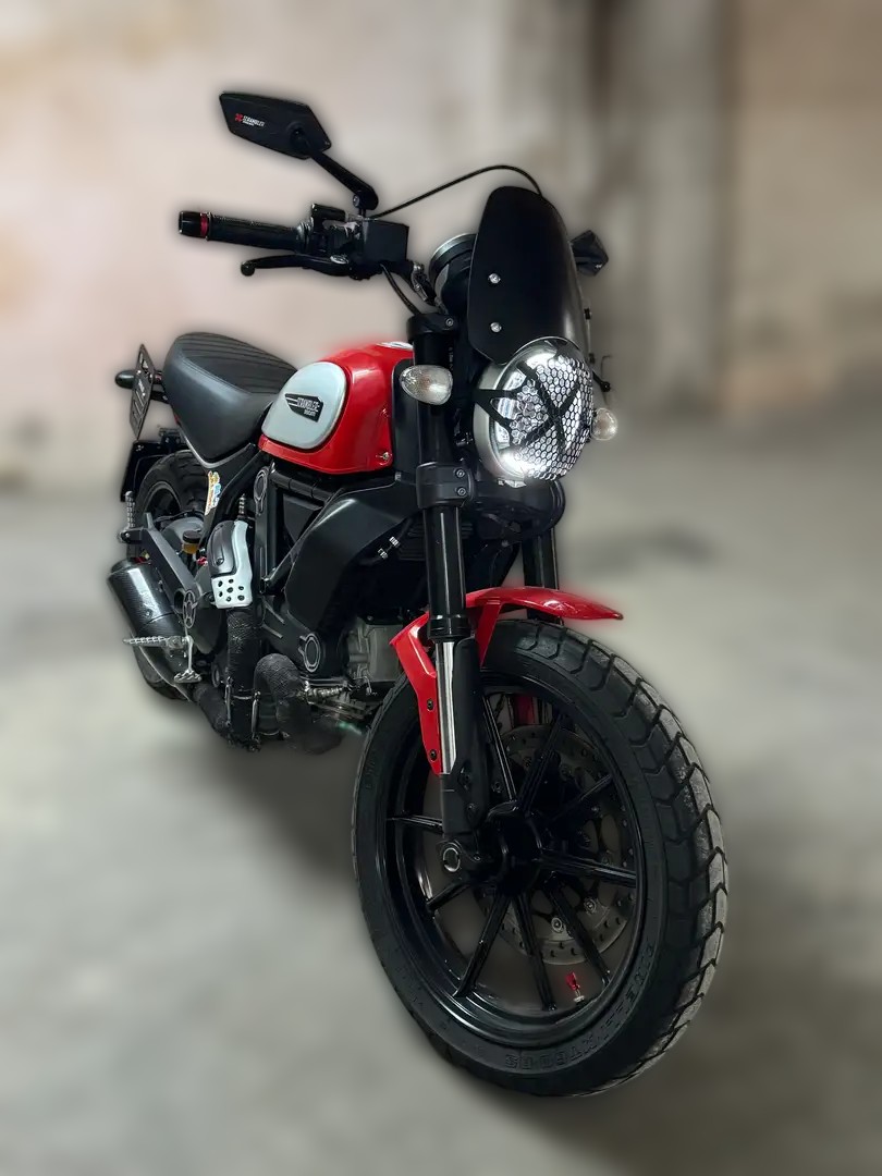 2018 Ducati Scrambler - 15 000 km - Náhled 2