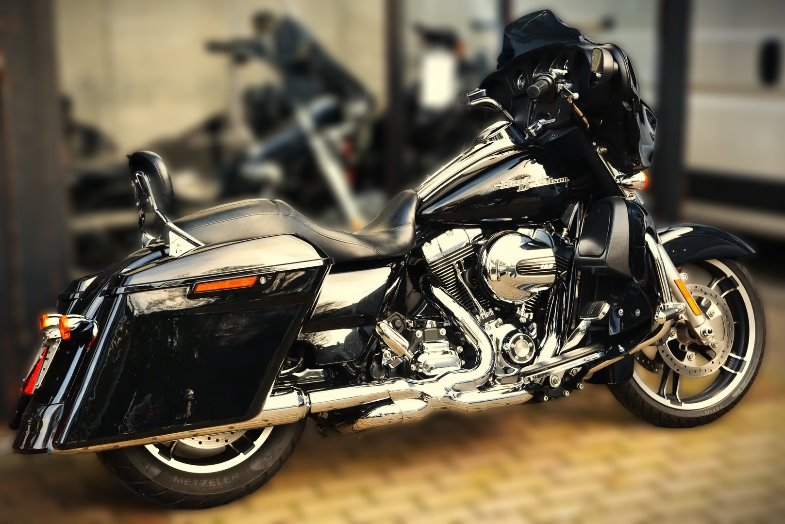 2014 Harley-Davidson Touring - 44 614 km - Náhled 4