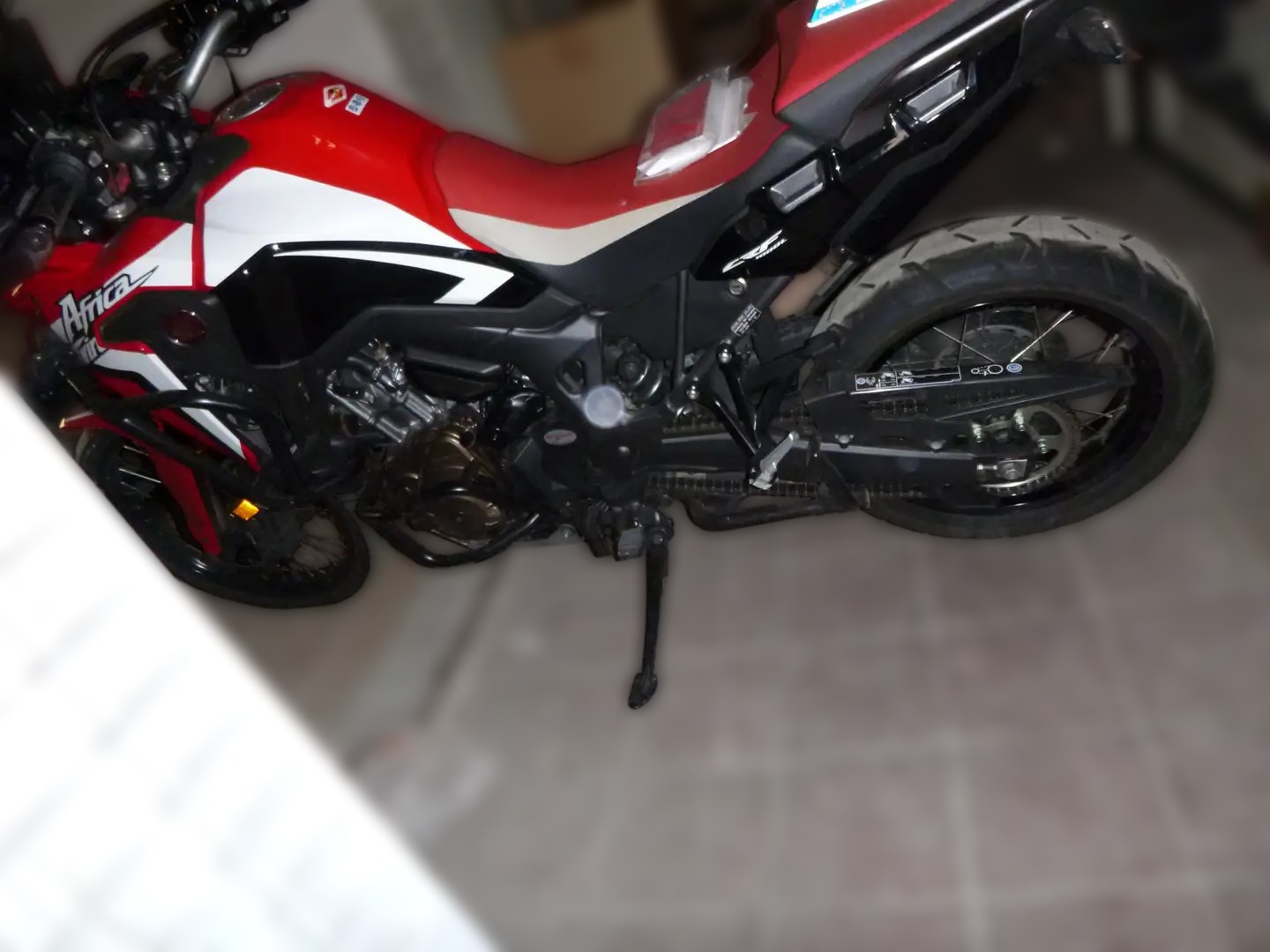 2016 Honda CRF 1000 L Africa Twin - 22 100 km - Náhled 5