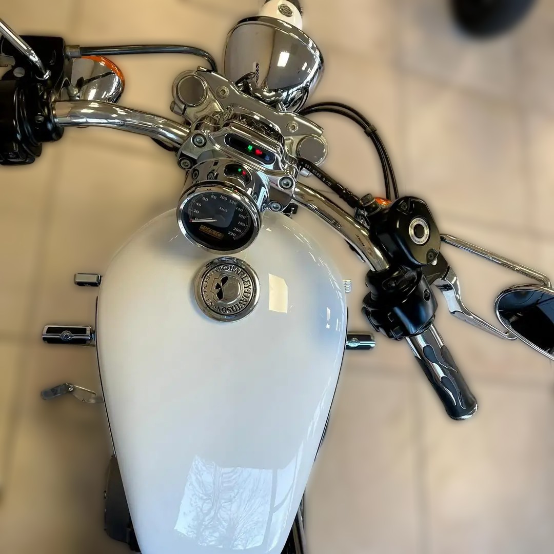 2008 Harley-Davidson Sportster 883 - 26 123 km - Náhled 2