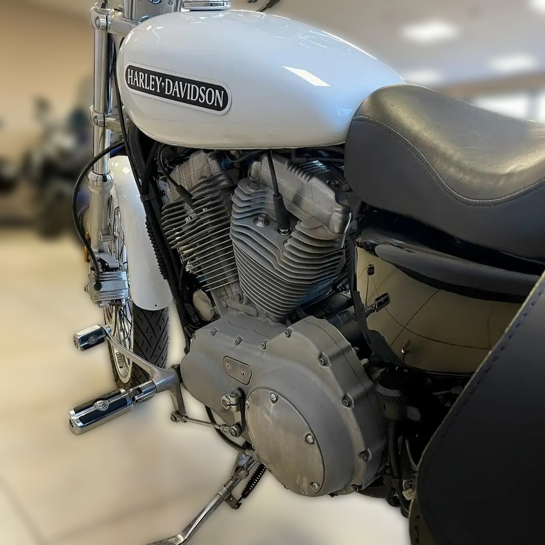 2008 Harley-Davidson Sportster 883 - 26 123 km - Náhled 14